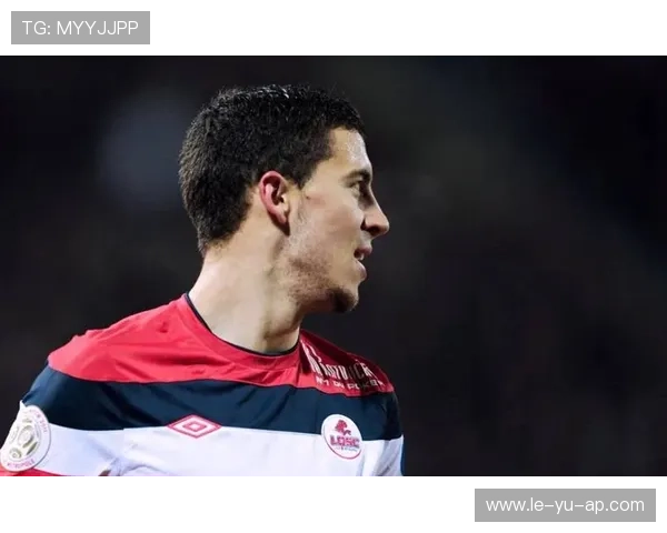 阿扎尔为何32岁提前退役?解析职业运动员的明智抉择与人生新篇章